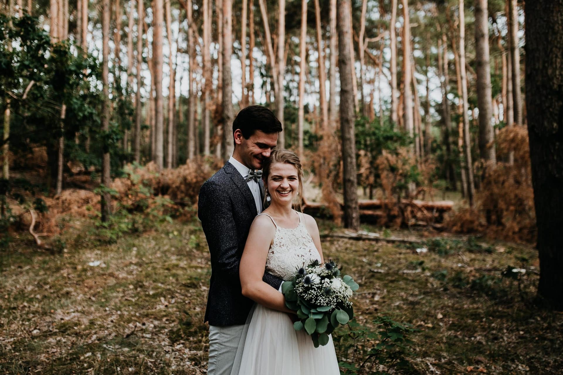 Hochzeit berlin, mühle tornow, muehle tornow, tornow, paarshooting, couple shooting, hochzeitsfotograf berlin, wedding couple shooting, forest, wald, forest couple shooting