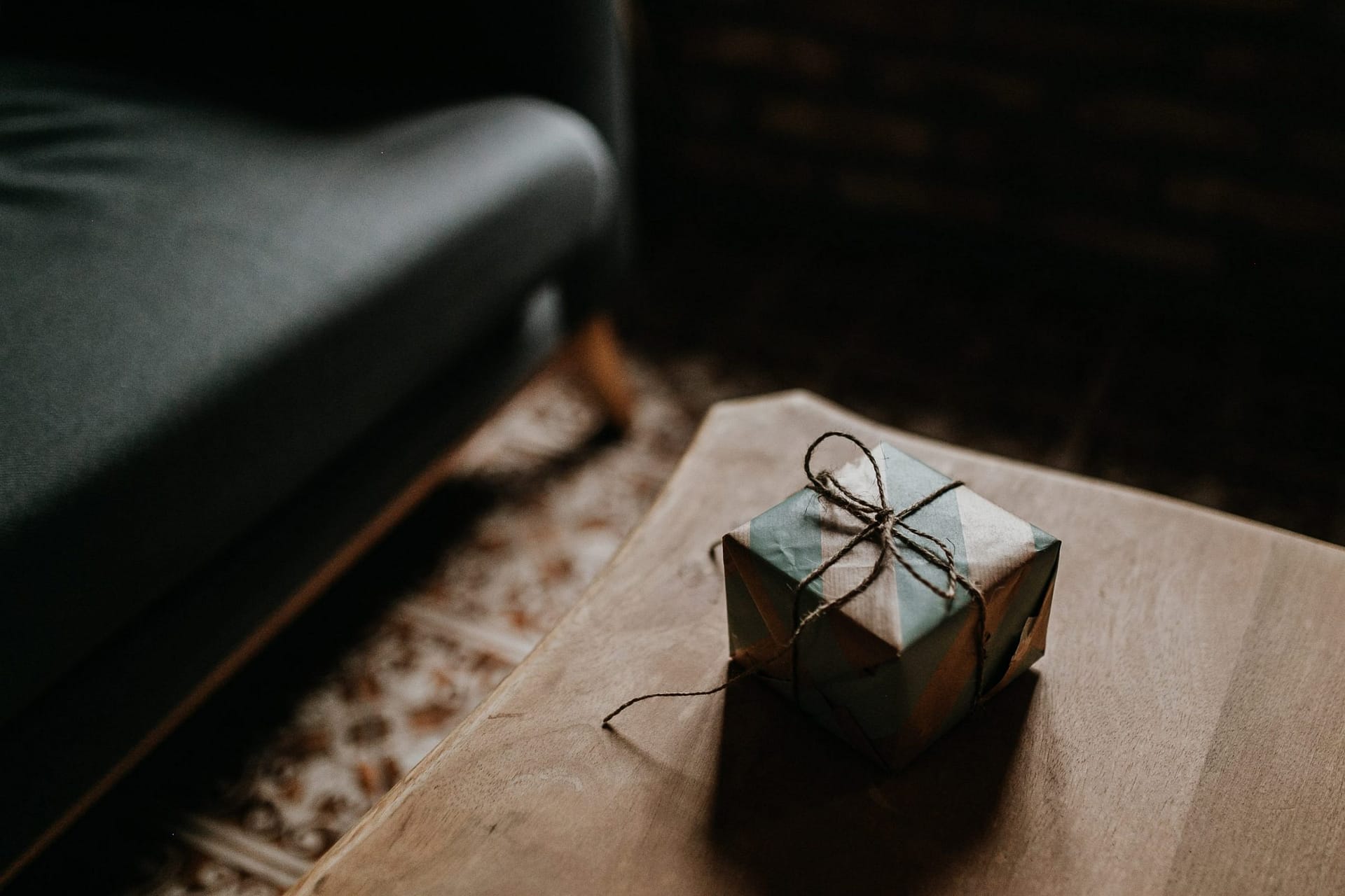 present, geschenk, geschenk auspacken